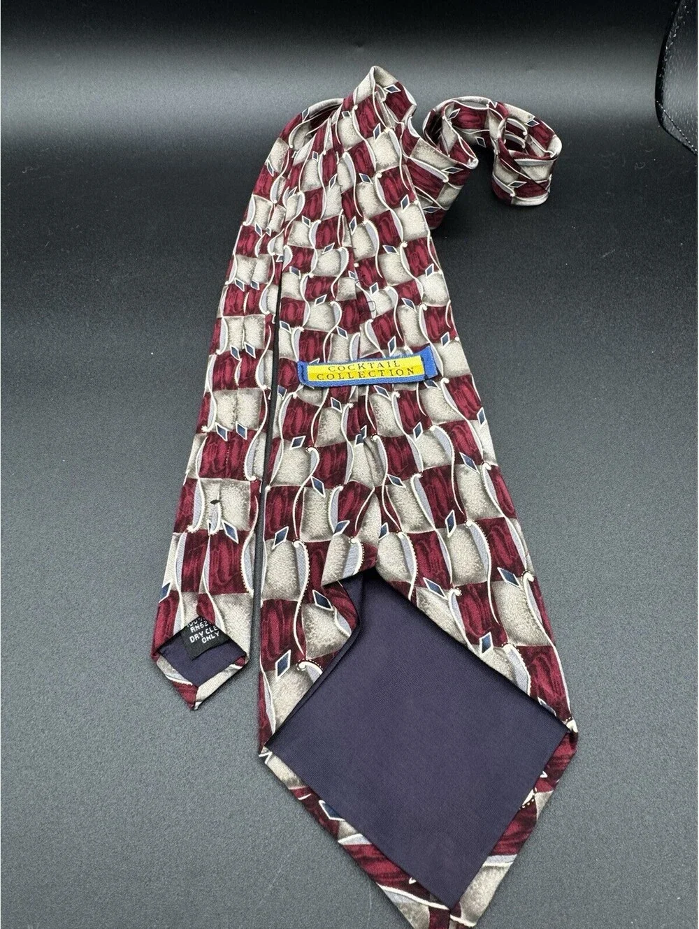 Vintage Cocktail Collection Silk Tie Burgundy Abstract Retro 58” x 3.75” M.A.D.D